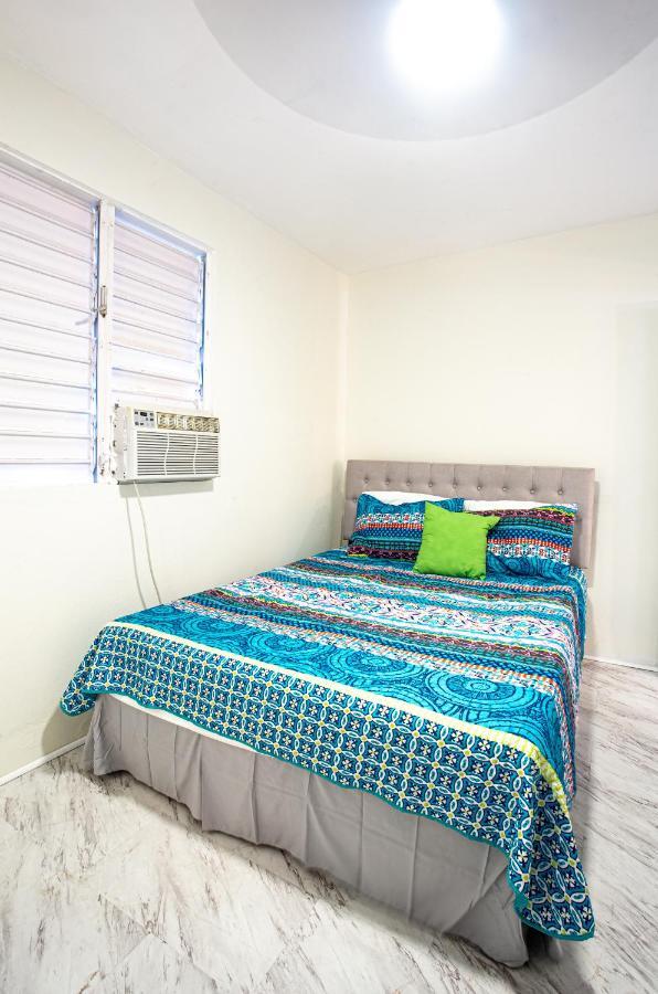 2A - Welcoming Apt Near Crashboat Beach อกวาดิยา ภายนอก รูปภาพ