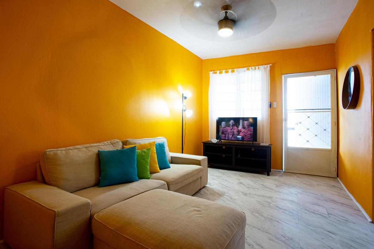 2A - Welcoming Apt Near Crashboat Beach อกวาดิยา ภายนอก รูปภาพ
